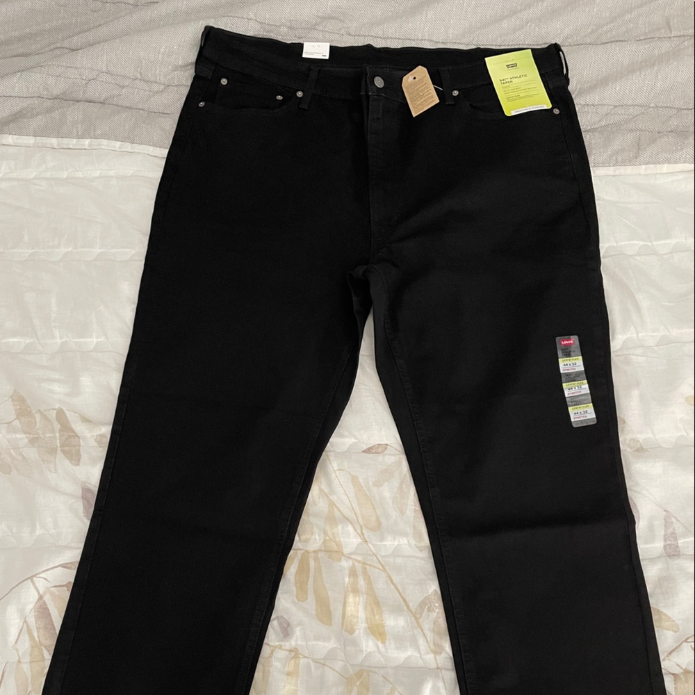 Levi’s 541 Athletic Taper Stretch Black Jeans Size 44 x 32